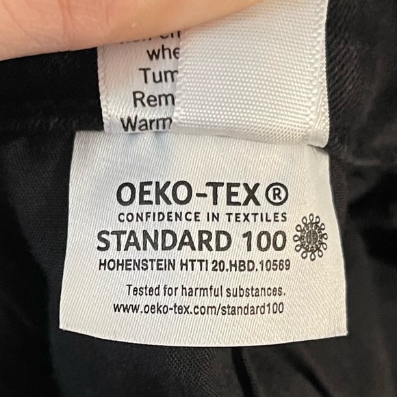 SO Black Super High Rise Distressed Skinny Jeggings - size 3 (26) - Picture 8 of 9